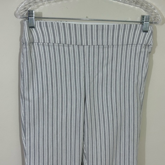 Ophelia Roe. Sz sm pant pull on stretchy  A lightweight stripe fabric. - Picture 2 of 14